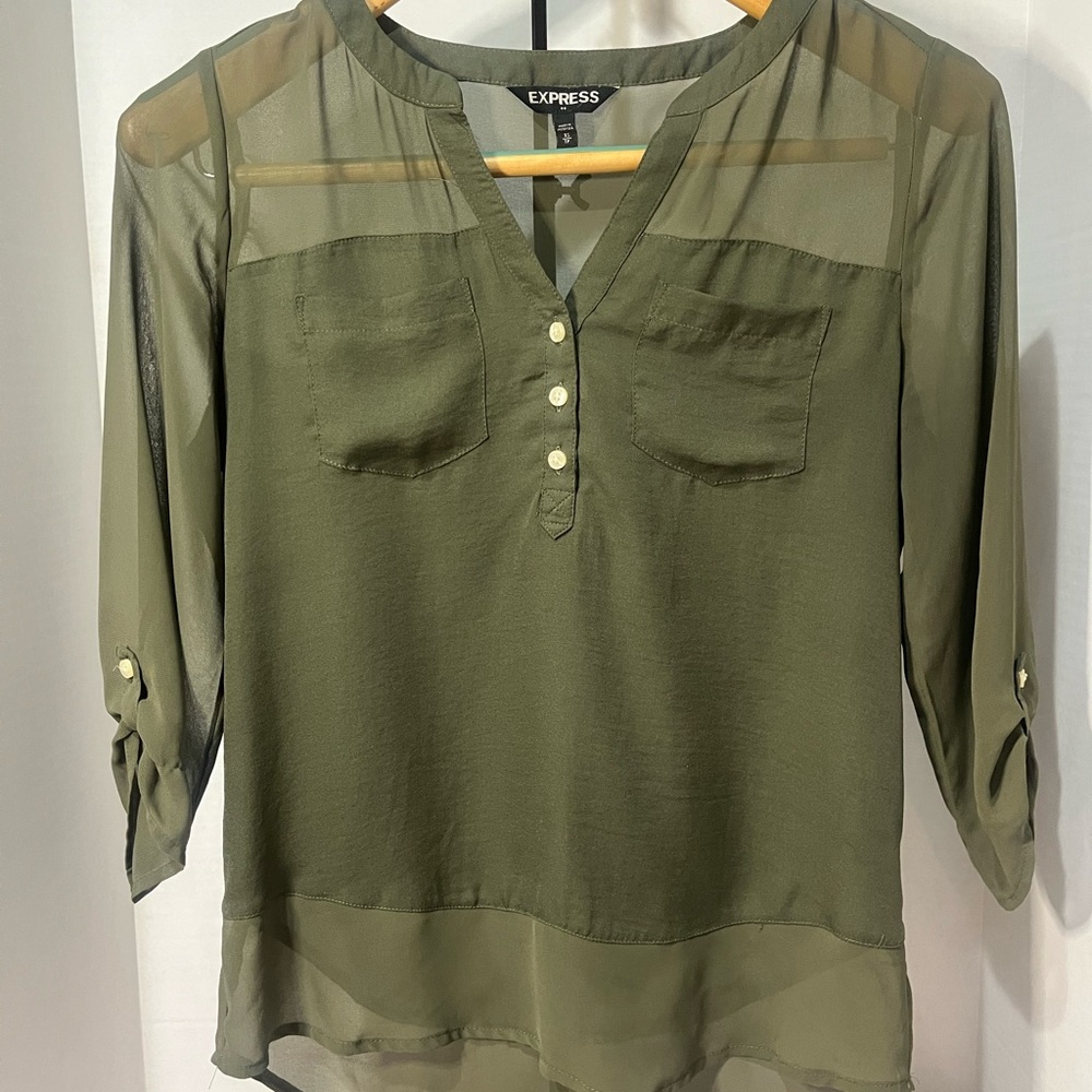 Express 3 Button Shear Blouse